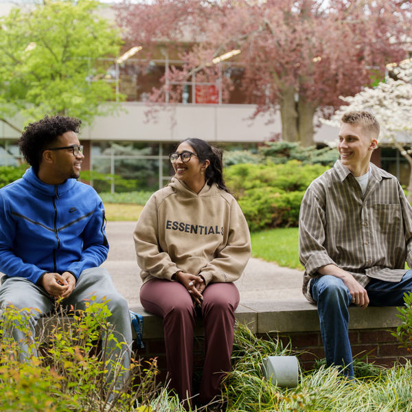Applications open for President's Honors Scholarship